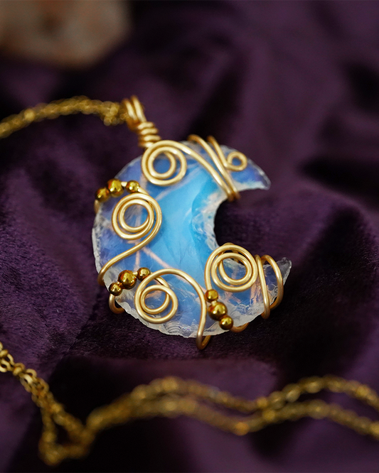 Lunara Pendant - Opalite/Gold