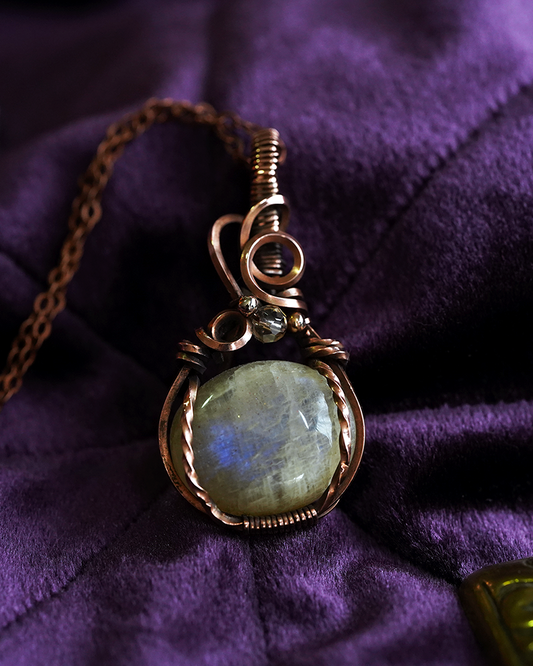 Small Amulet Pendant - Moonstone