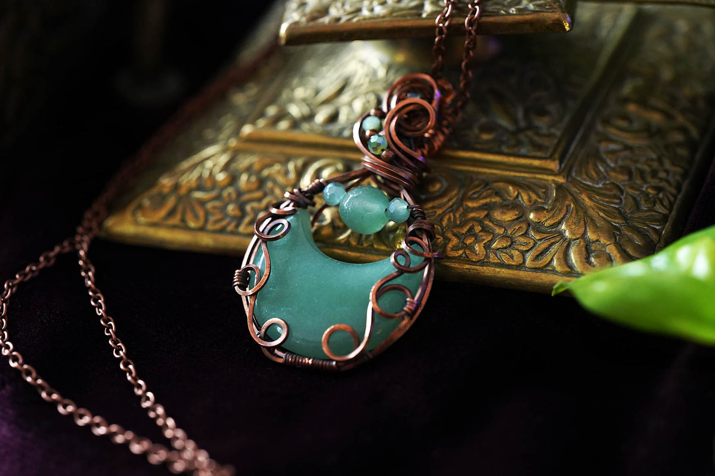 Moonbrew Pendant - Green Aventurine