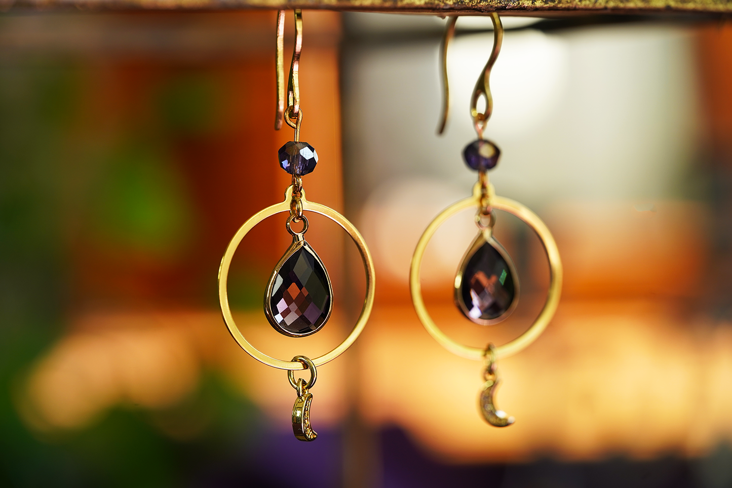Nightveil Earrings - Purple