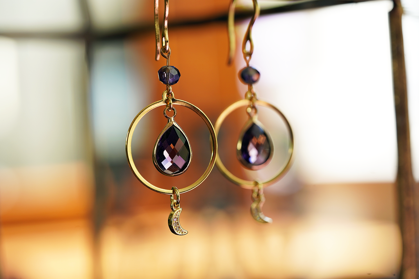 Nightveil Earrings - Purple