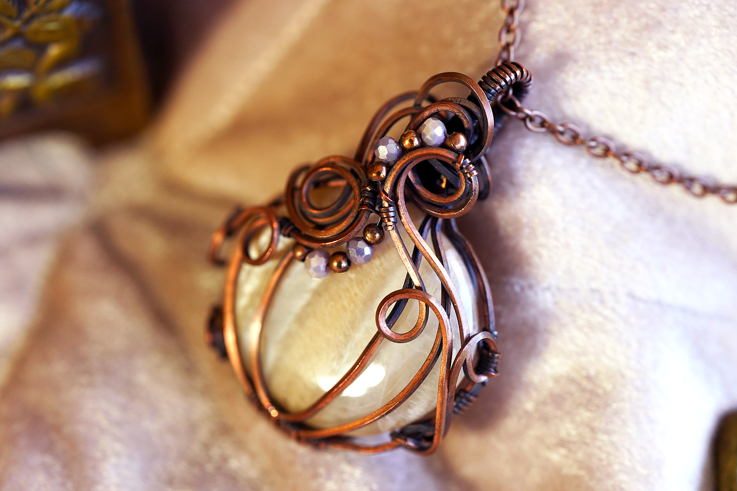 Glimmergourd Pendant - Moonstone