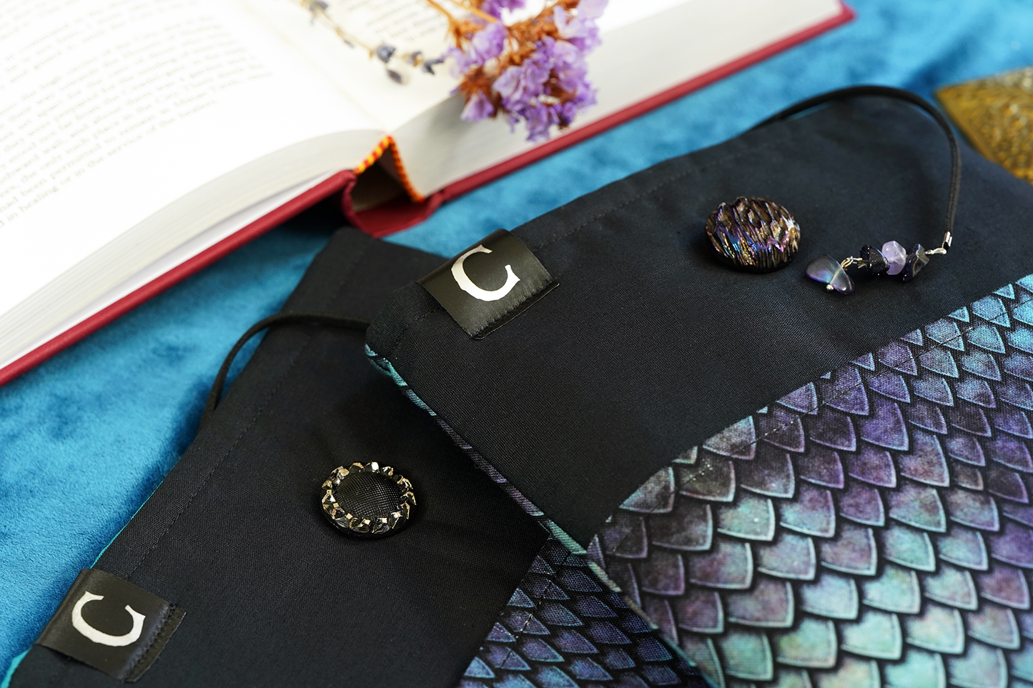Dragonscale Book Sleeve