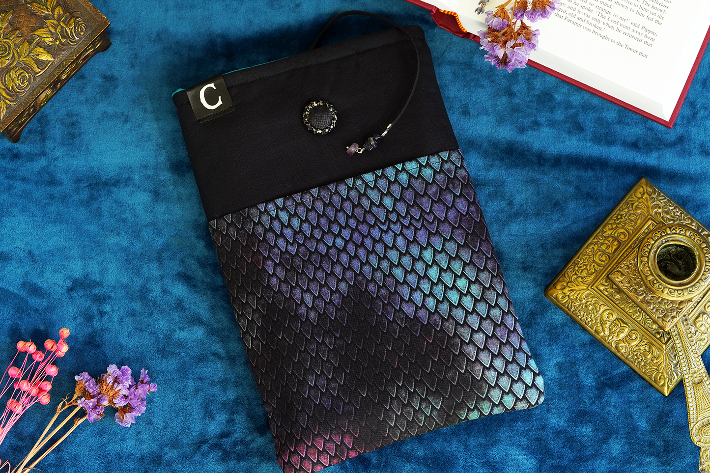 Dragonscale Book Sleeve