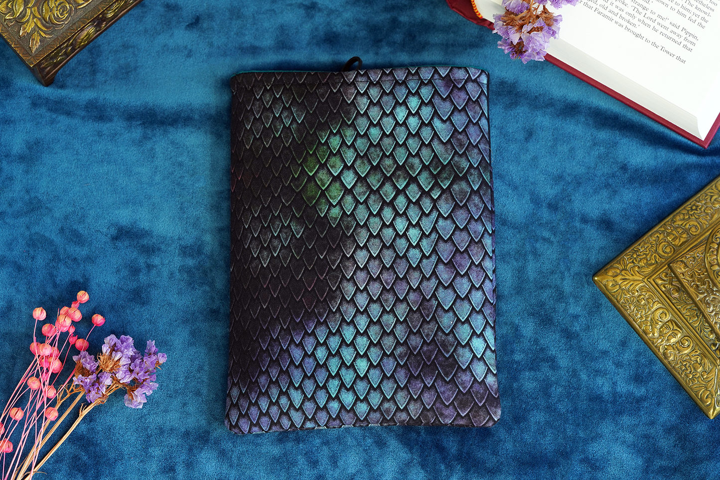 Dragonscale Book Sleeve