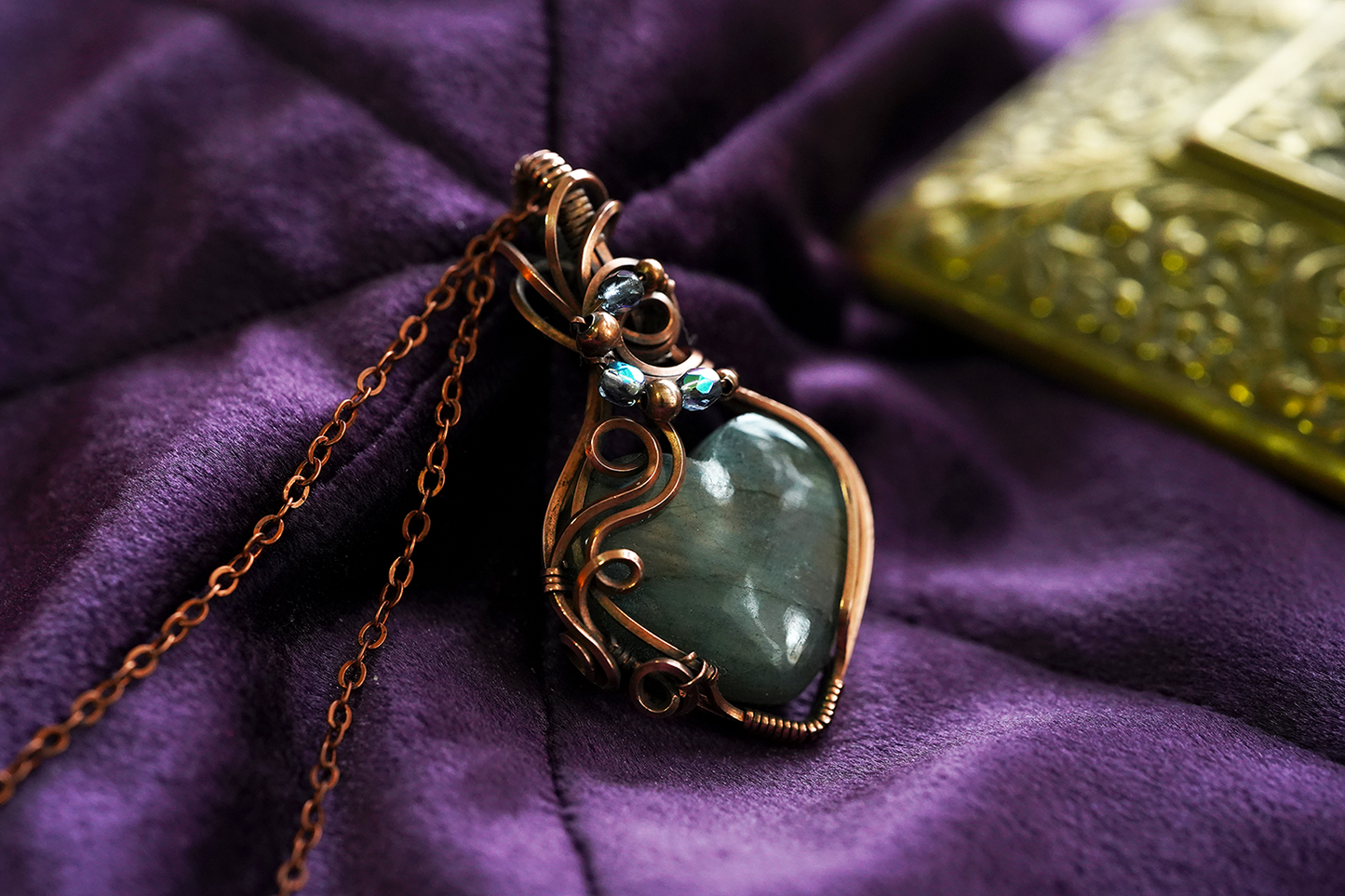 Heart-Shaped Pendant - Labradorite