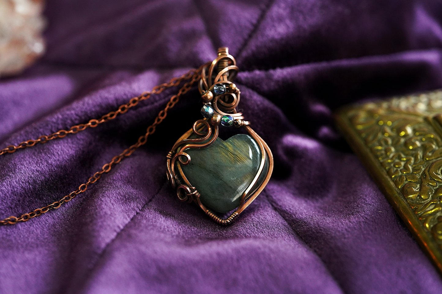 Heart-Shaped Pendant - Labradorite