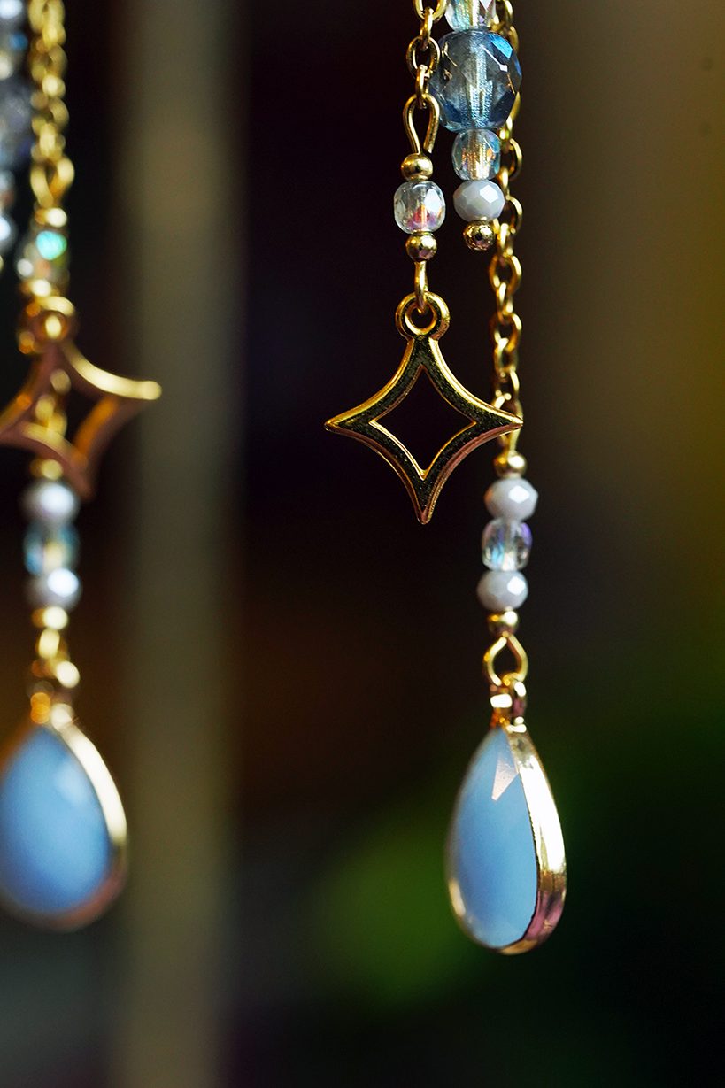 Starfall Earrings - Light Blue/Gold