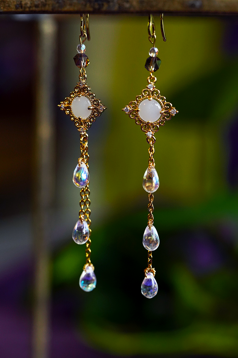 Lorelei's Tears Earrings - White