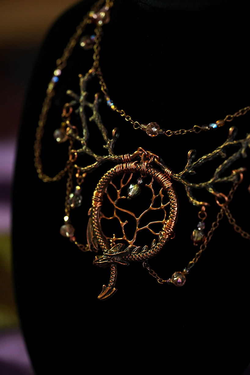 Wyrm Collier - Pyraea