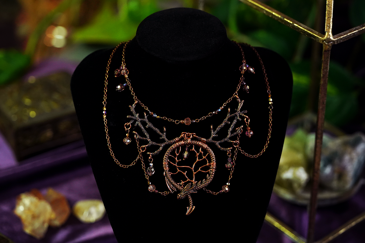 Wyrm Collier - Pyraea