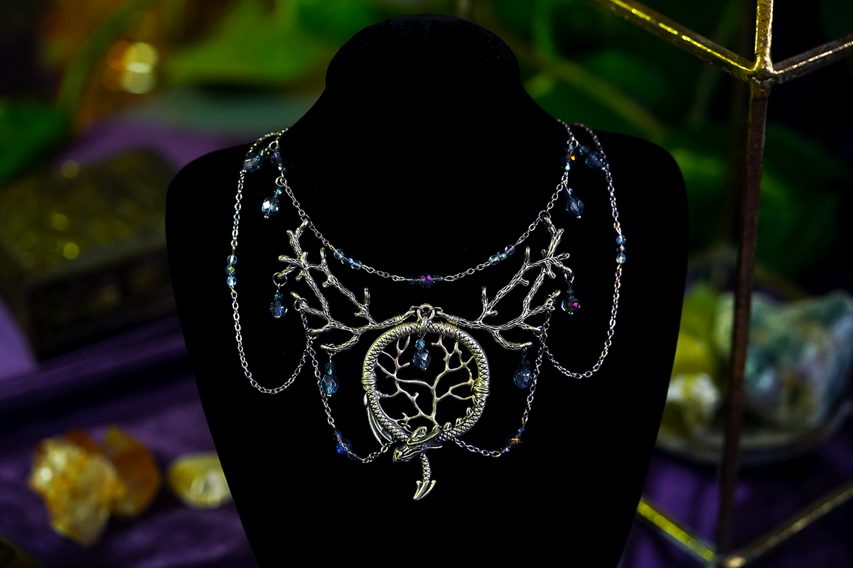 Wyrm Collier - Naiad