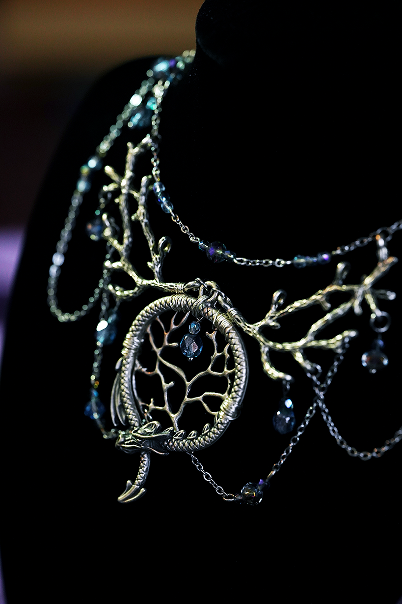 Wyrm Collier - Naiad