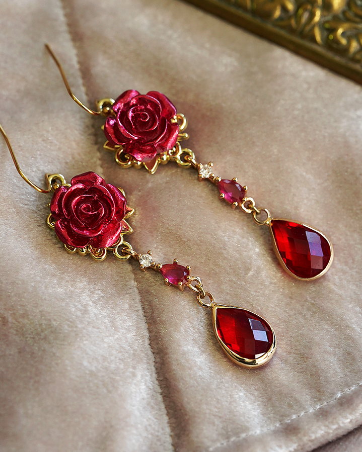 Courtly Rose Earrings