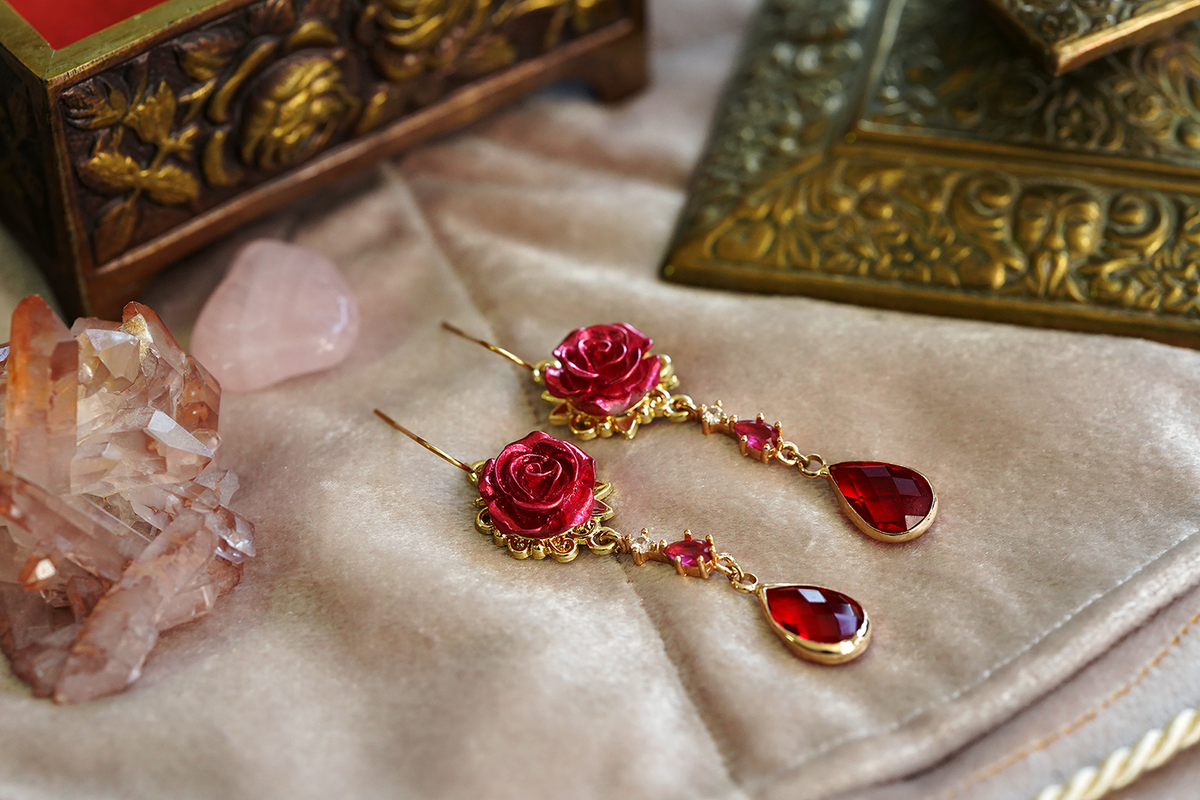 Courtly Rose Earrings