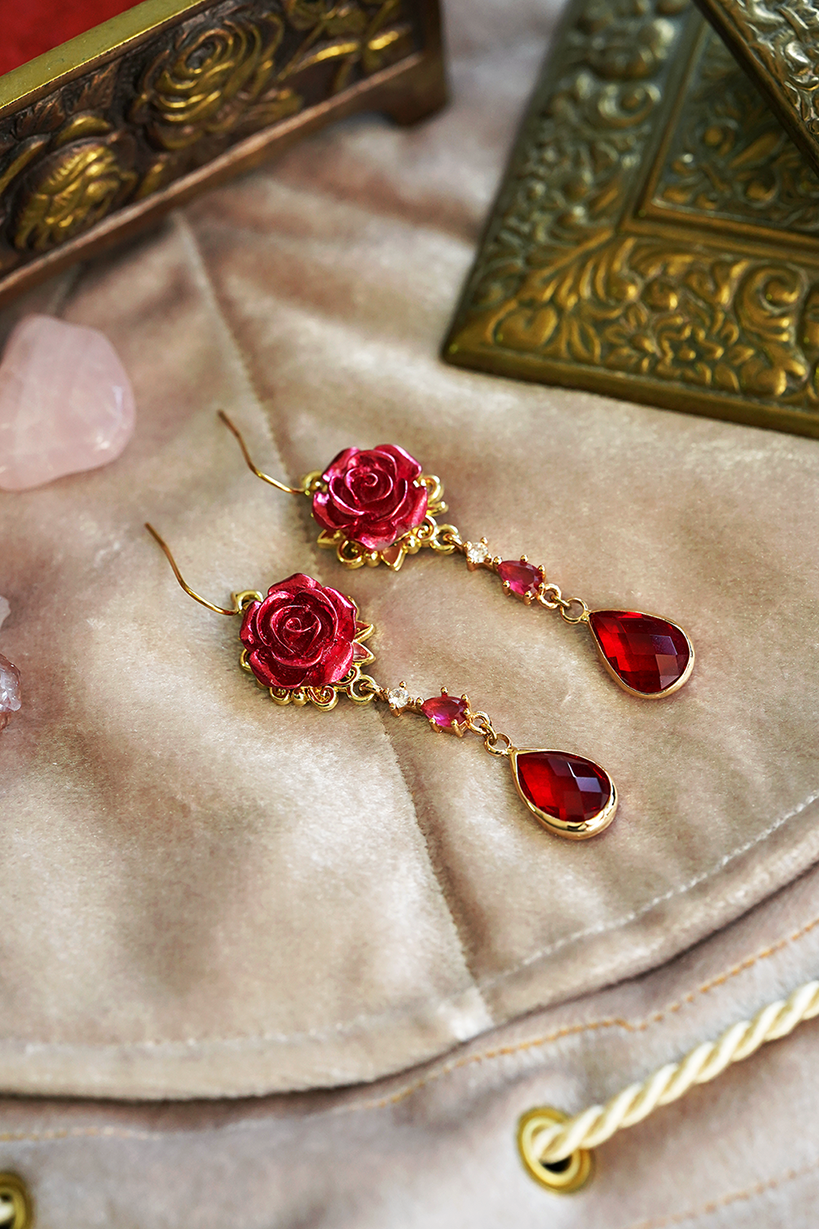 Courtly Rose Earrings