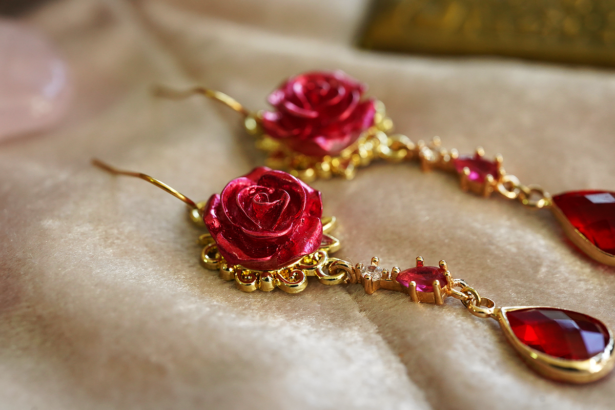 Courtly Rose Earrings
