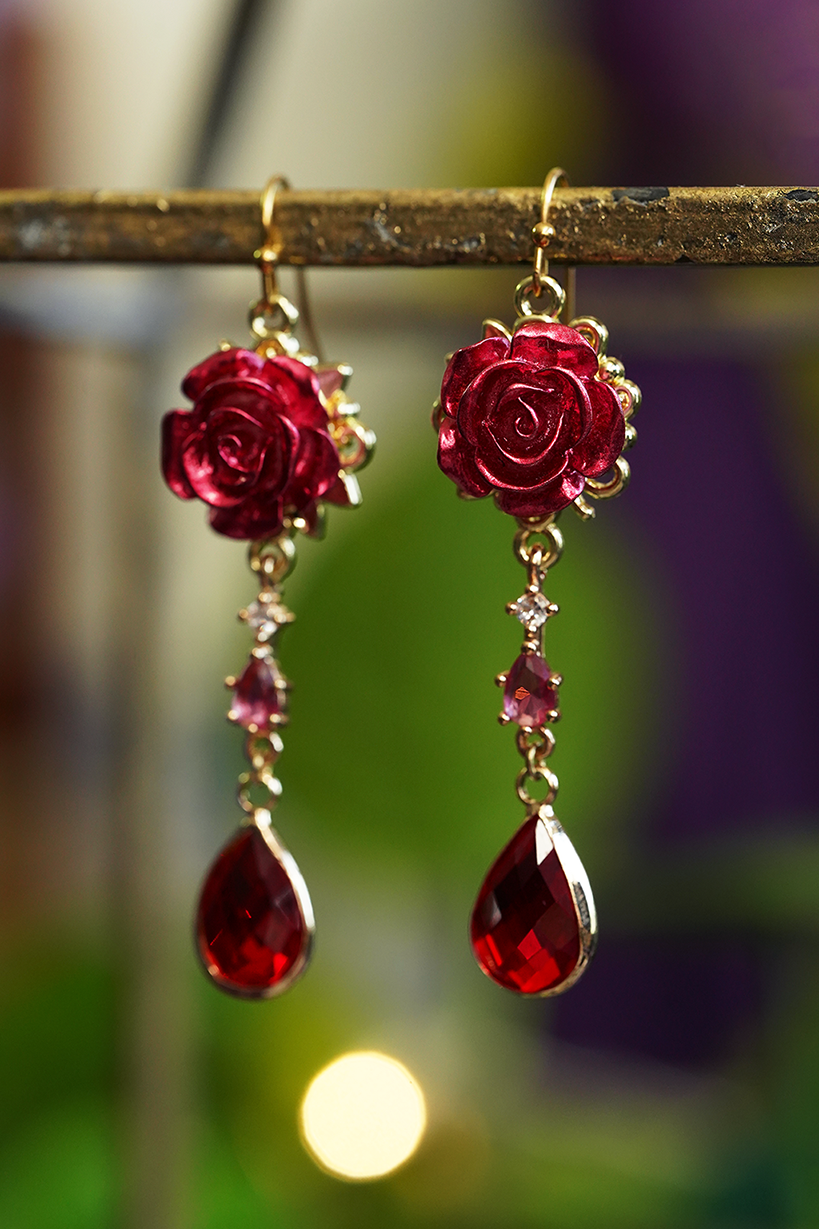 Courtly Rose Earrings