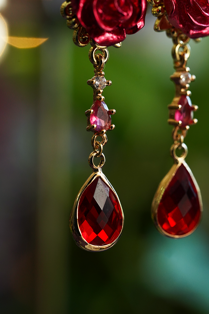 Courtly Rose Earrings