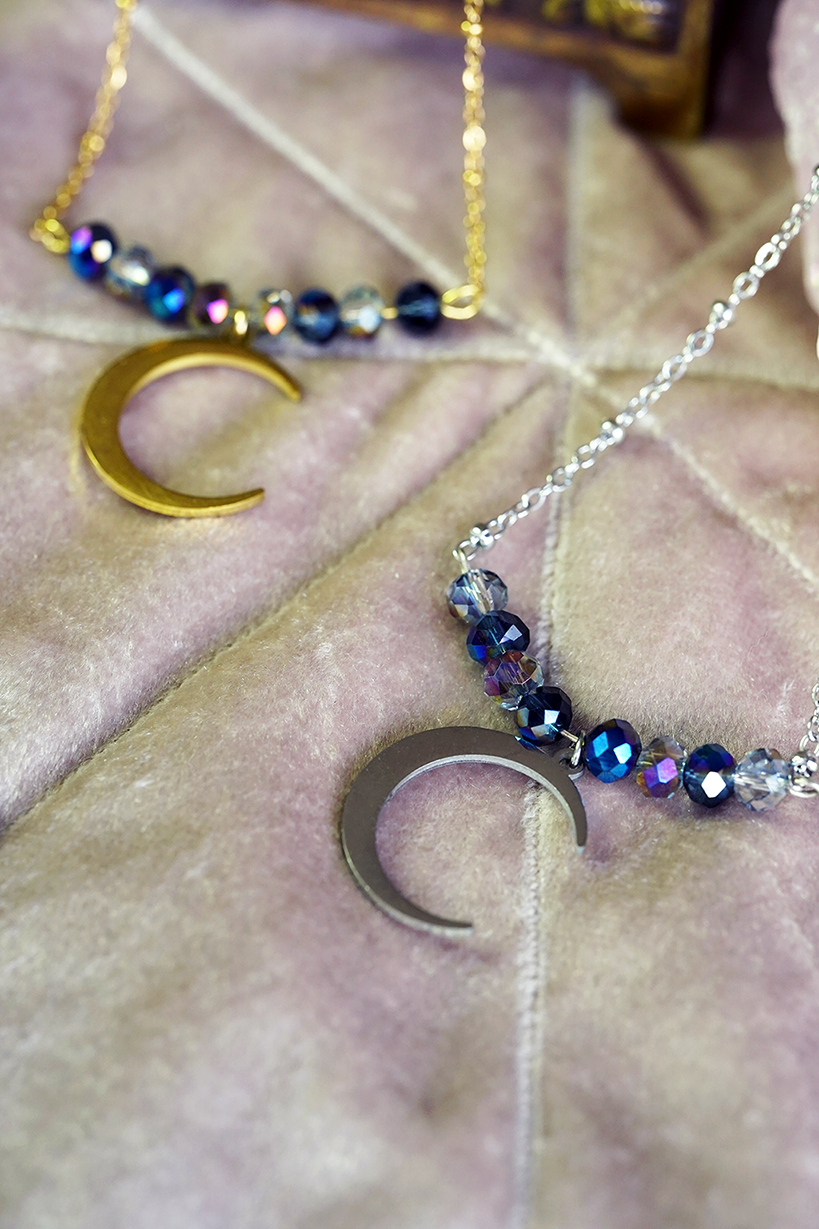 Nightveil Necklace - Blue