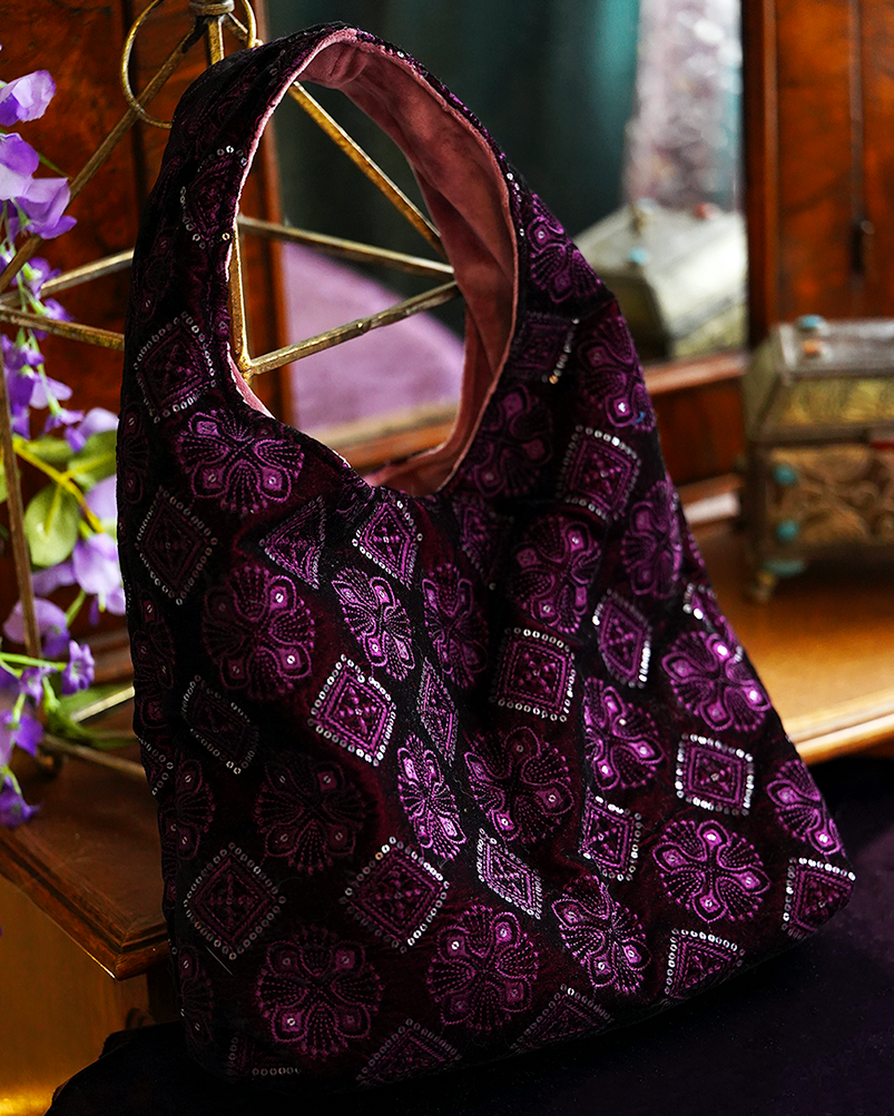 Charm Bag - Iris